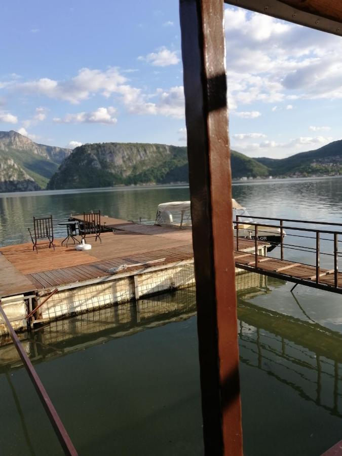 Vila Hercules Dunatölgyes Kültér fotó